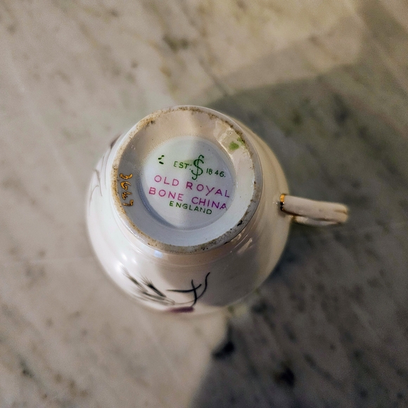 Old Royal Bone China Tea Cup and Saucer Wheat Gray Purple - Picture 6 of 7